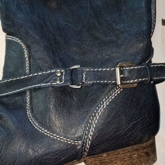 Ladies Designer Boots by BRECKELLE - Picture 8 of 16